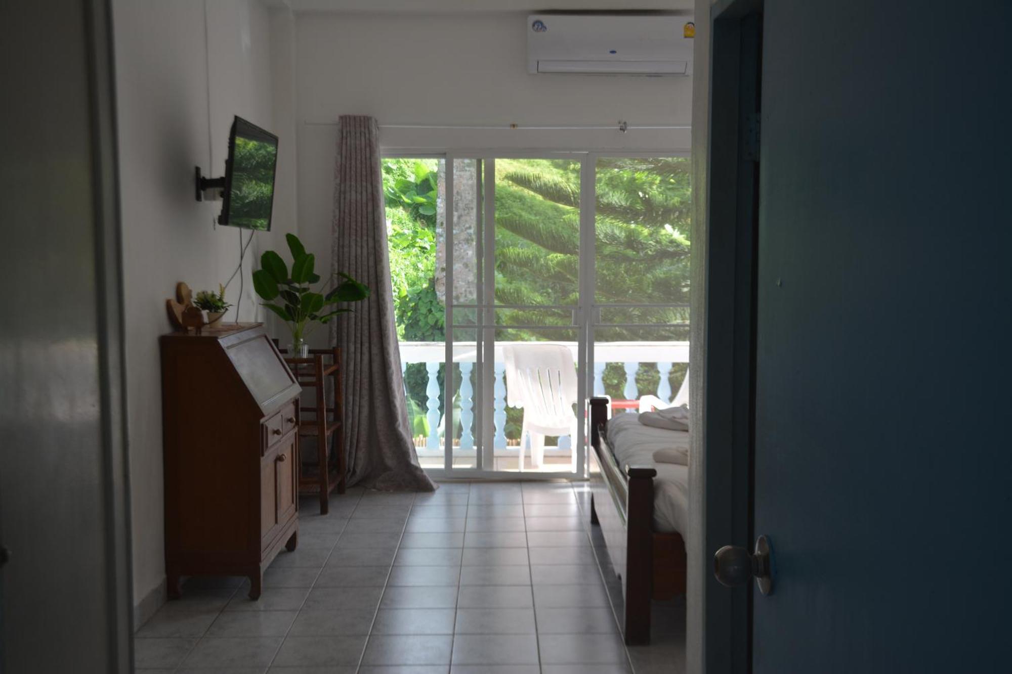 Baan Suan Villa 1 Patong Luaran gambar