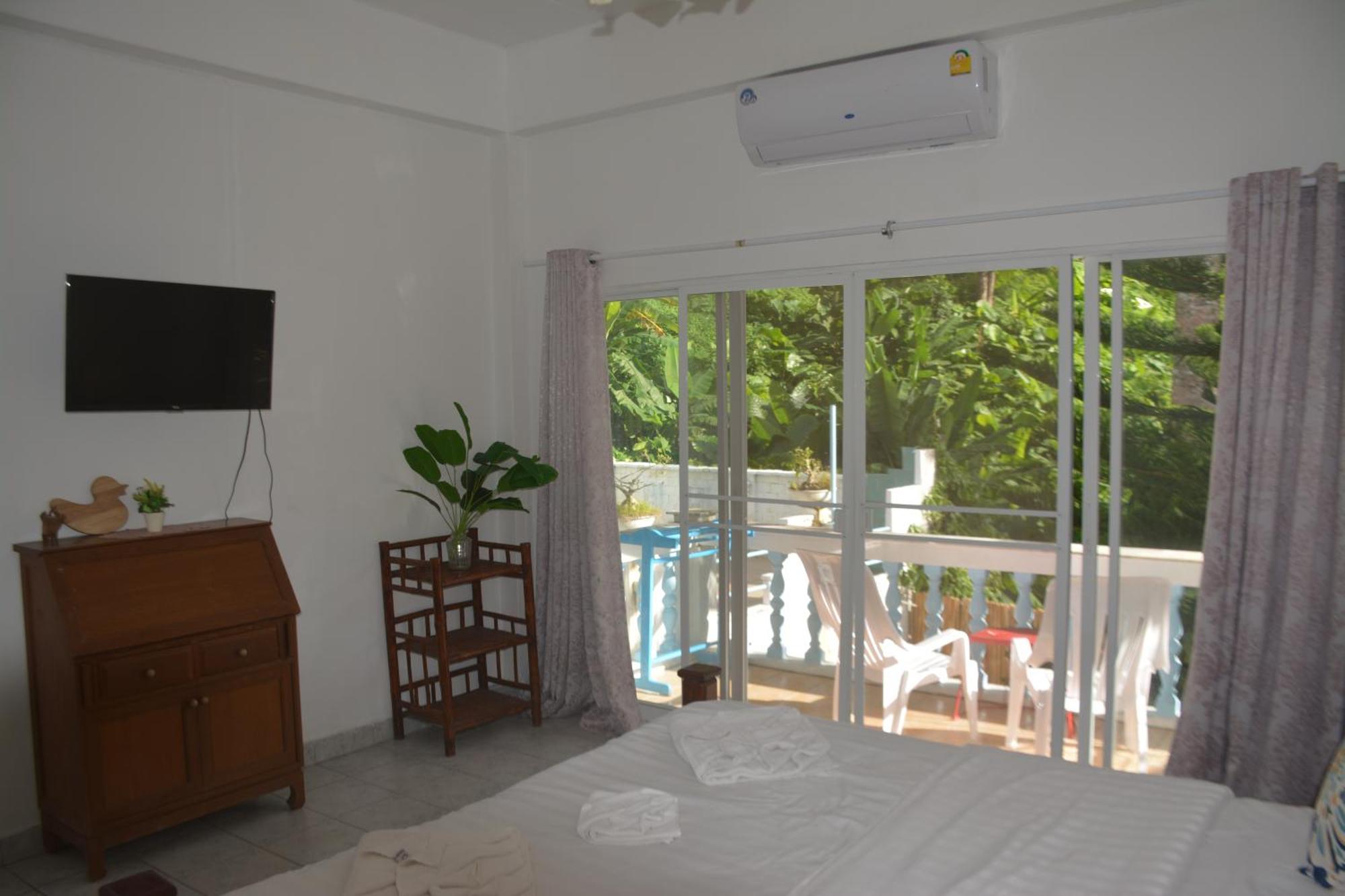 Baan Suan Villa 1 Patong Luaran gambar