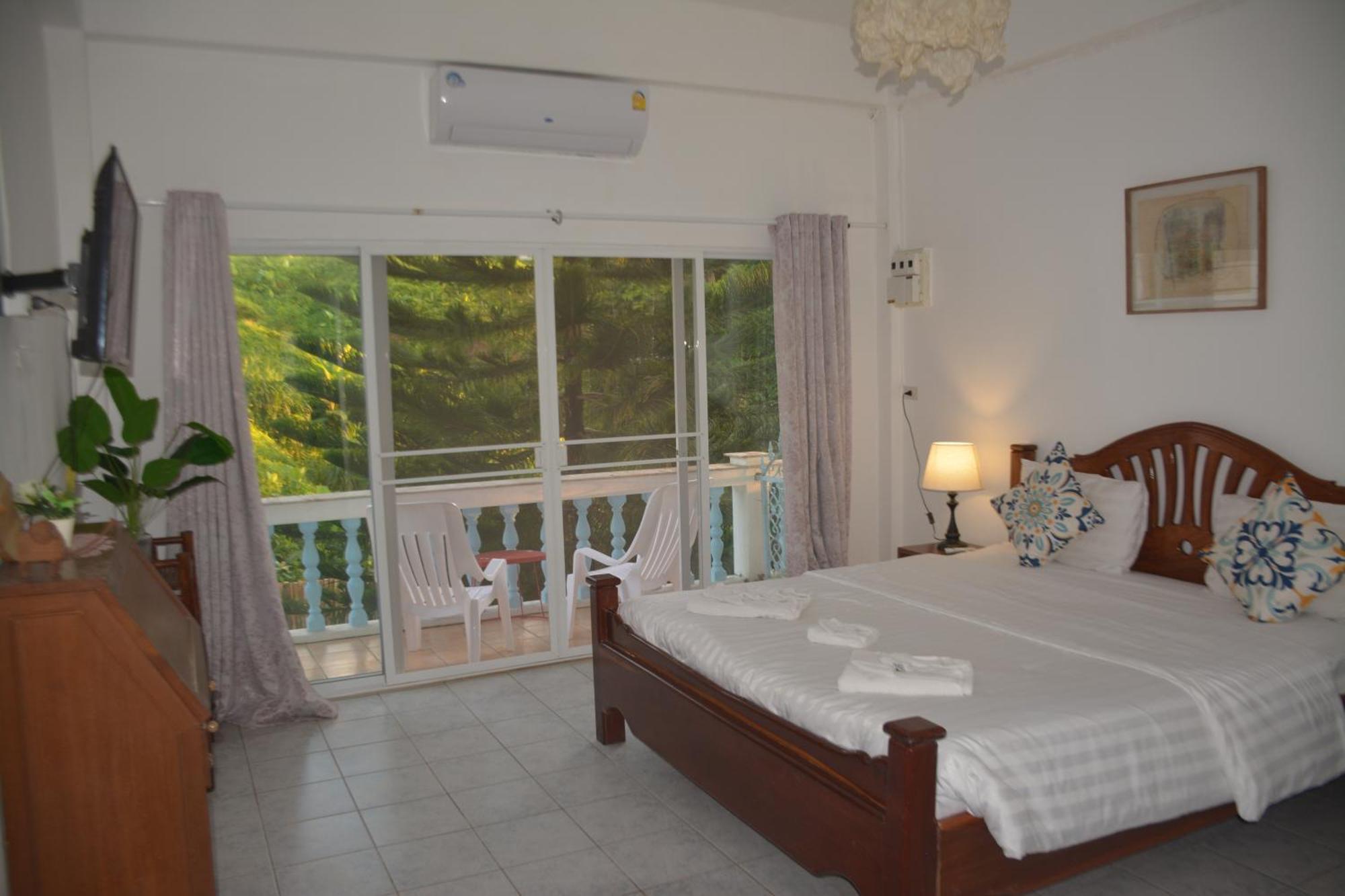 Baan Suan Villa 1 Patong Luaran gambar