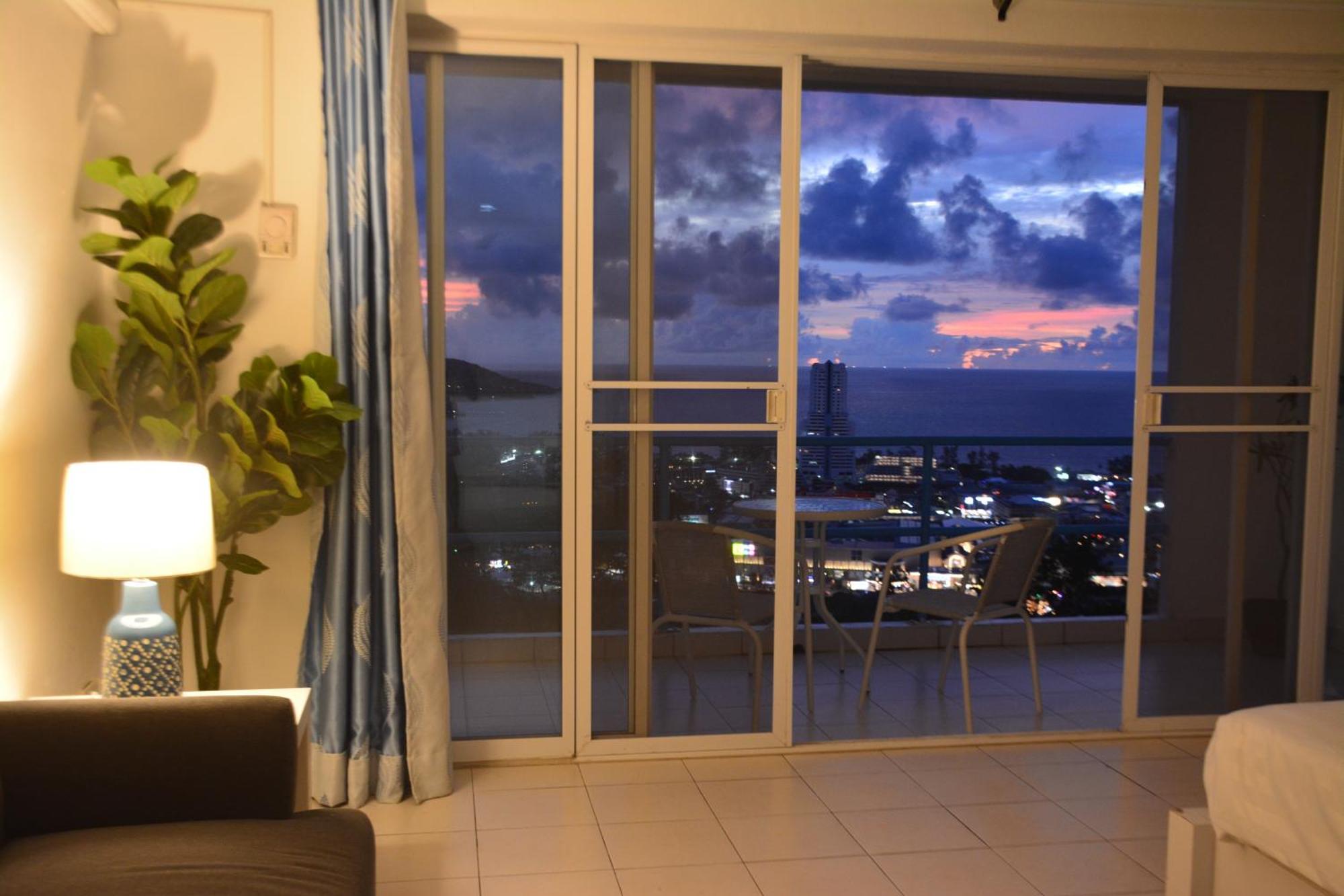 Baan Suan Villa 1 Patong Luaran gambar